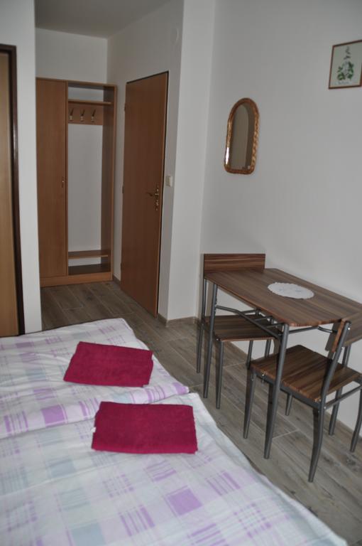 Privat Magdalena Apartment Bešeňová Exterior foto