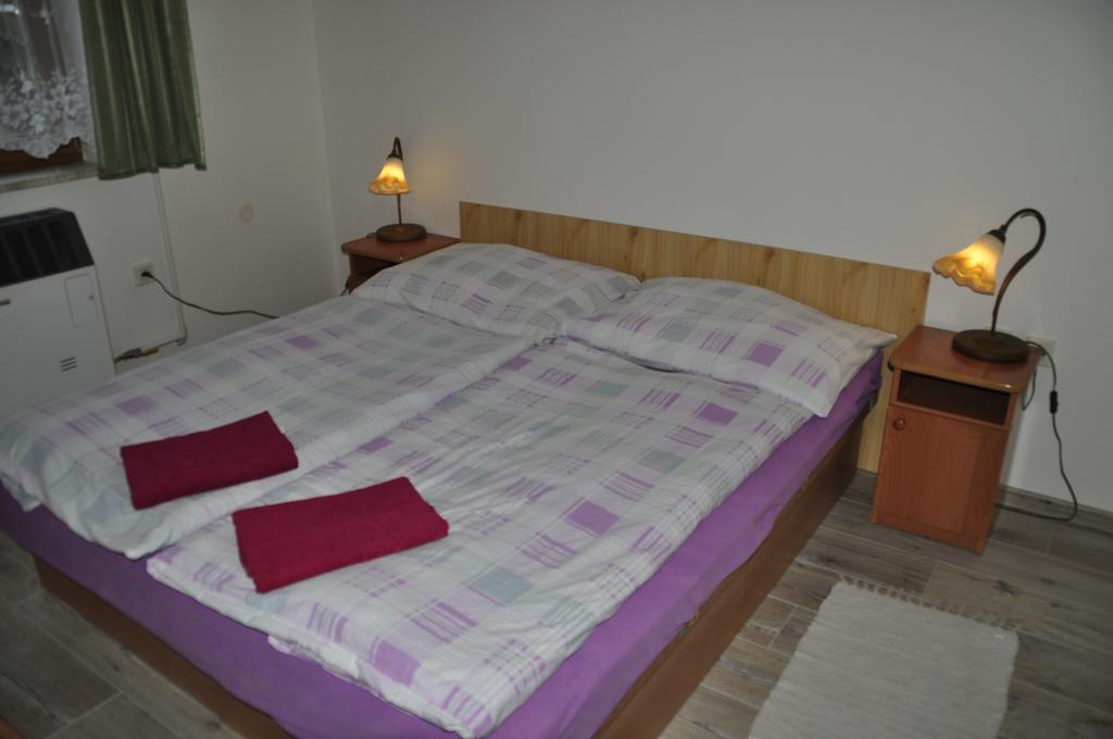 Privat Magdalena Apartment Bešeňová Exterior foto